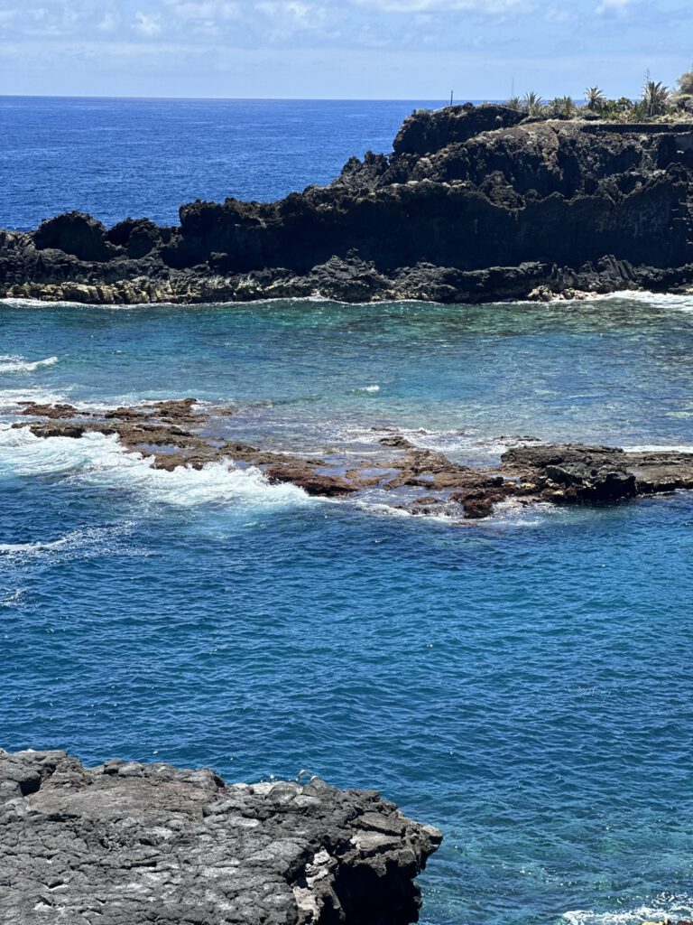 Wilde Lavaküste am Charco Azul